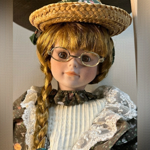 ANNE OF GREEN GABLES~ Porcelain Doll Collectables.